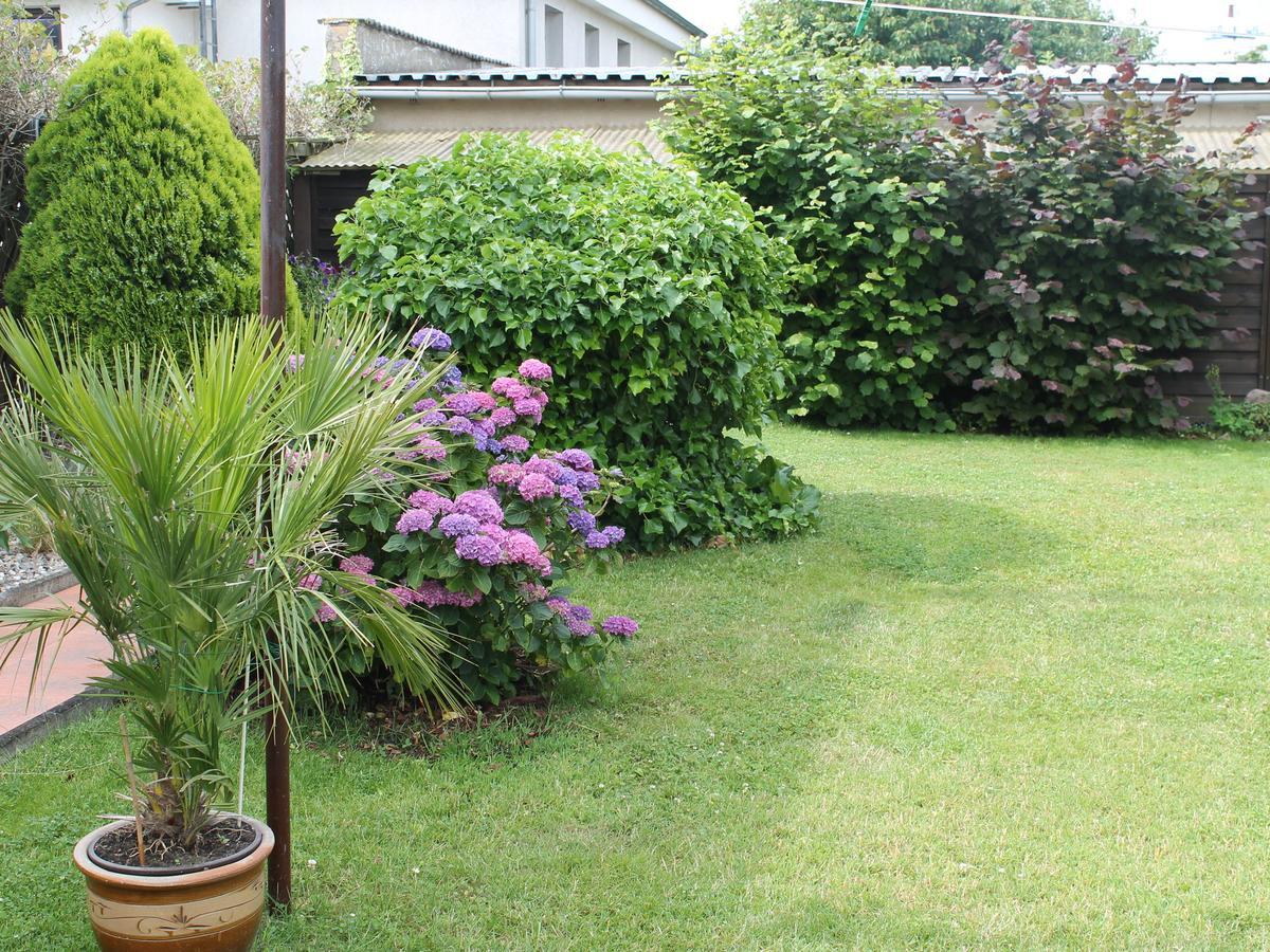 Apartment Rerik With Fenced Garden Екстериор снимка